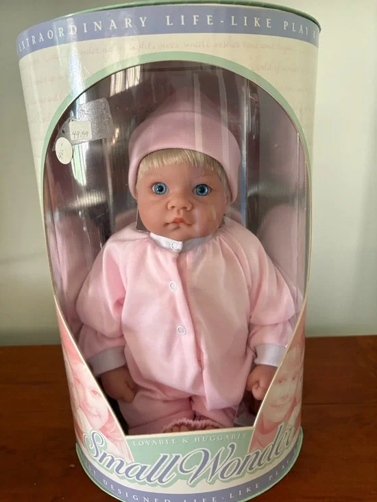 Lee Middleton Small Wonder Baby Doll Blonde Blue Eyes NIB Vintage Realistic - Picture 7 of 8